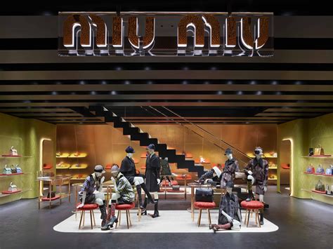 miu miu tokyo|Miu Miu Aoyama .